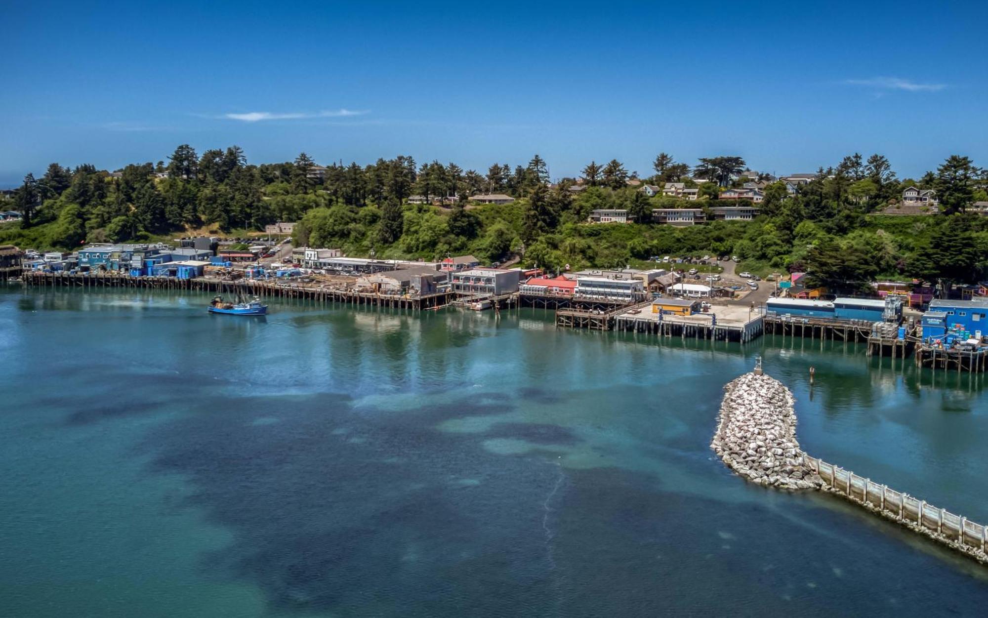 Ocean'S Edge - Anchor Pier Lodge ニューポート エクステリア 写真